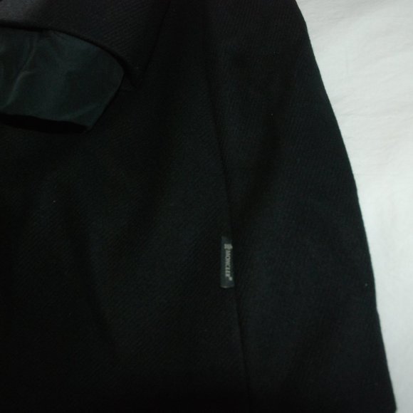 Authentic Moncler Kegan - Virgin Wool & Down Coat - Size 5 (XL MONCLER) - Picture 6 of 9